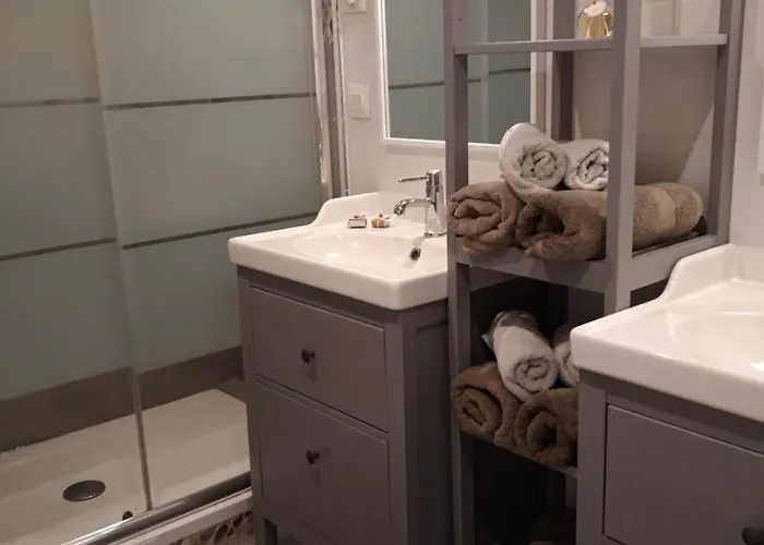 De بيت للعطل