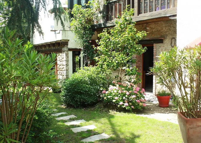 بيت للعطل De *